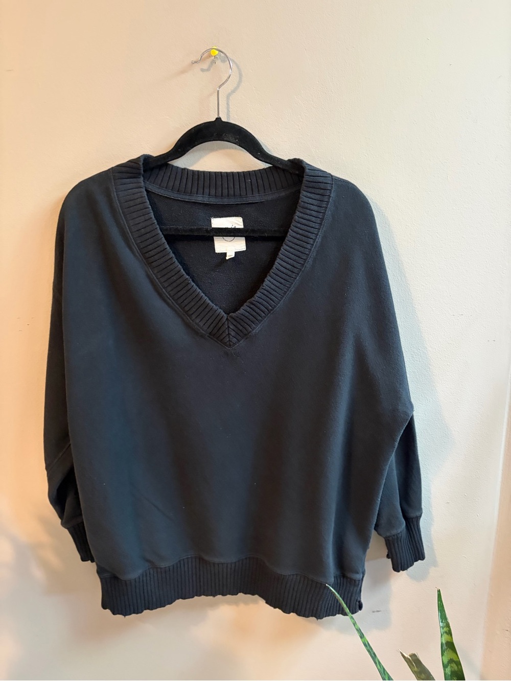 Aeire Black V-Neck Women's Sweater